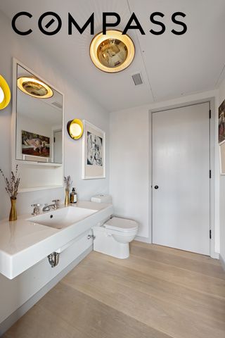 456 W 19th Street PHG, New York City, NY 10011