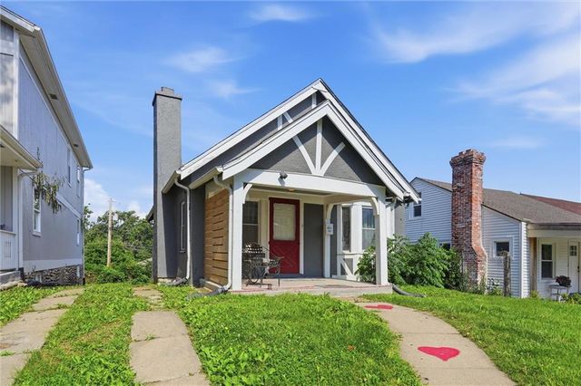 6638 Broadmoor Street, Kansas City, MO 64131
