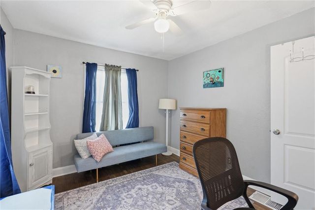 6638 Broadmoor Street, Kansas City, MO 64131