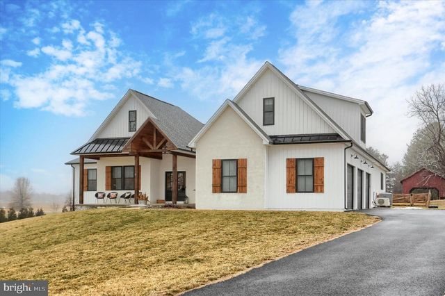 23 PEYTON DR, Carlisle, PA 17015