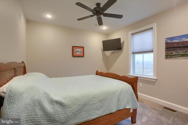 23 PEYTON DR, Carlisle, PA 17015