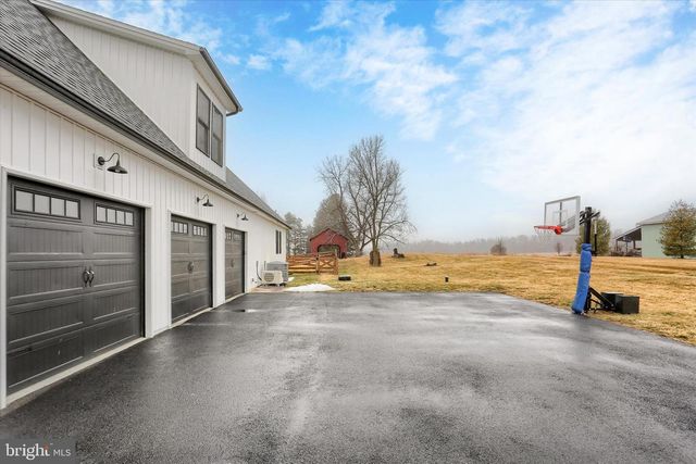 23 PEYTON DR, Carlisle, PA 17015