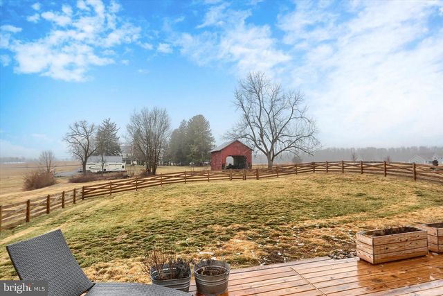 23 PEYTON DR, Carlisle, PA 17015