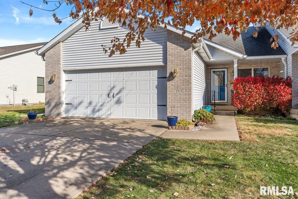 2816 Haggard Drive, Springfield, IL 62711