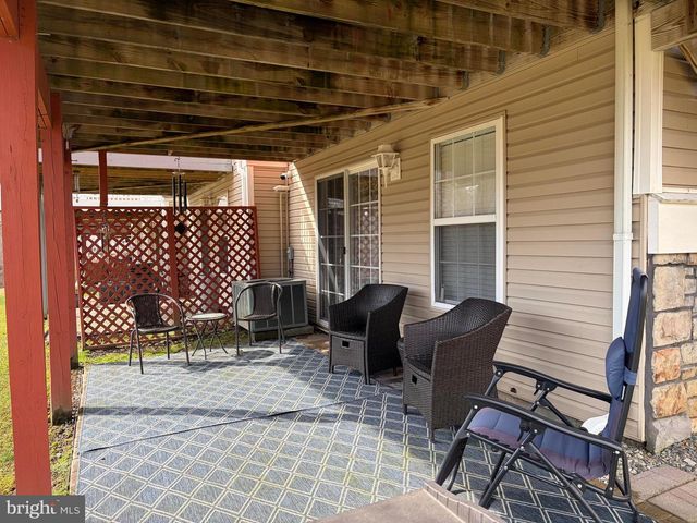 36 HOAG LN, Aston, PA 19014