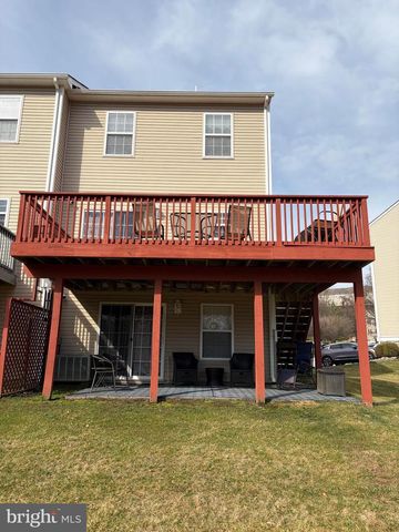 36 HOAG LN, Aston, PA 19014