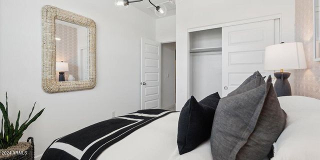 5519 E Cinder Lane, San Tan Valley, AZ 85140