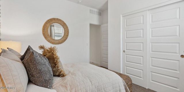 5519 E Cinder Lane, San Tan Valley, AZ 85140