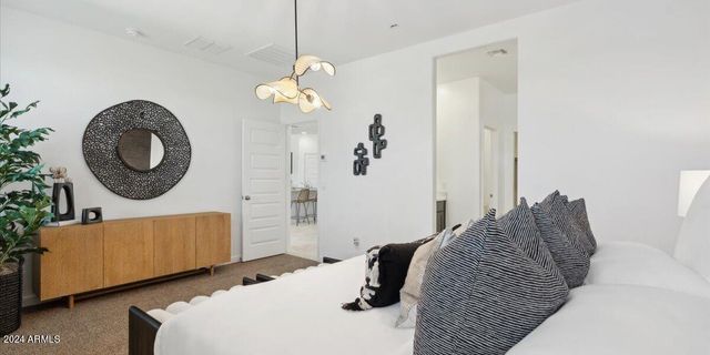 5519 E Cinder Lane, San Tan Valley, AZ 85140