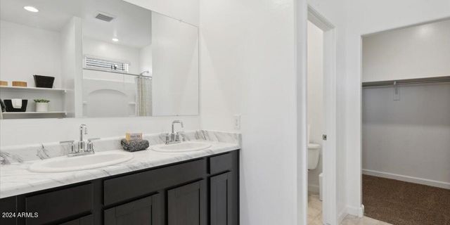 5519 E Cinder Lane, San Tan Valley, AZ 85140