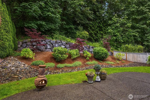 773 Summerhill Ridge Drive NW, Issaquah, WA 98027