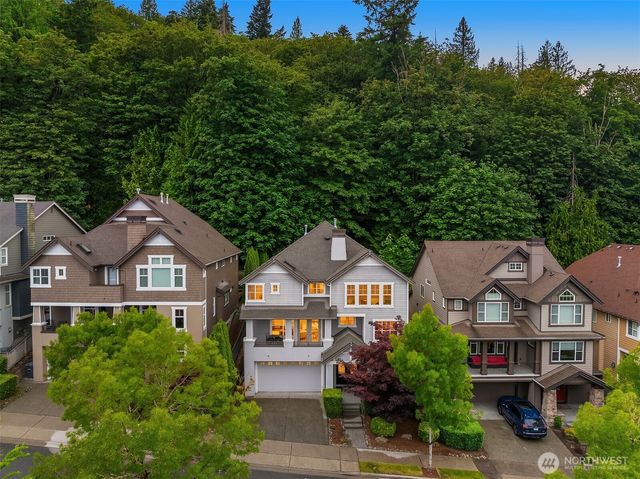 773 Summerhill Ridge Drive NW, Issaquah, WA 98027