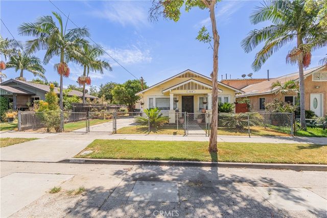 1618 W 3rd, Santa Ana, CA 92703