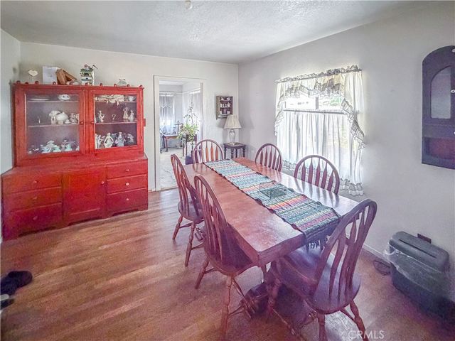 1618 W 3rd, Santa Ana, CA 92703