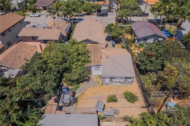 1618 W 3rd, Santa Ana, CA 92703