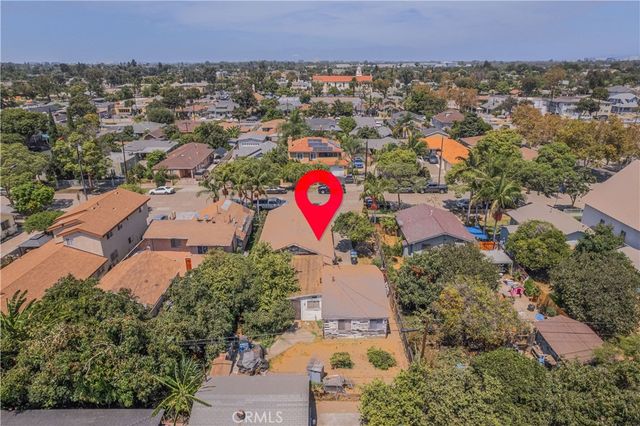 1618 W 3rd, Santa Ana, CA 92703