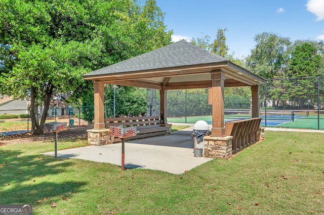 110 Park Ridge Circle, Marietta, GA 30068