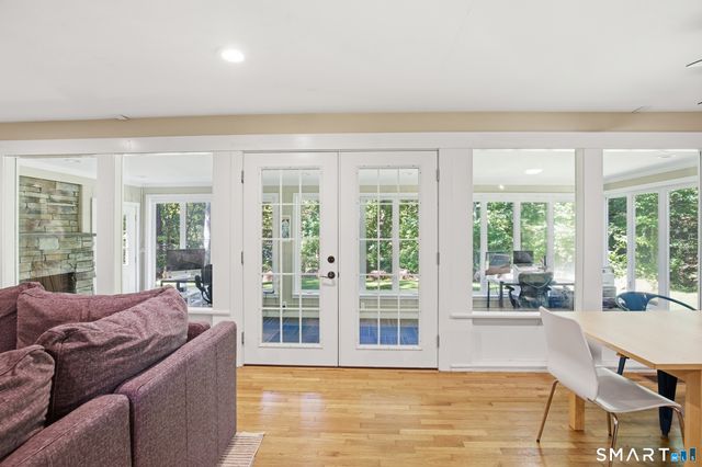 41 Hemlock Trail, Trumbull, CT 06611