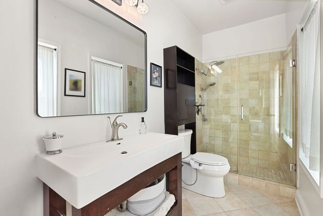 958 W Willow Street 4, Chicago, IL 60614