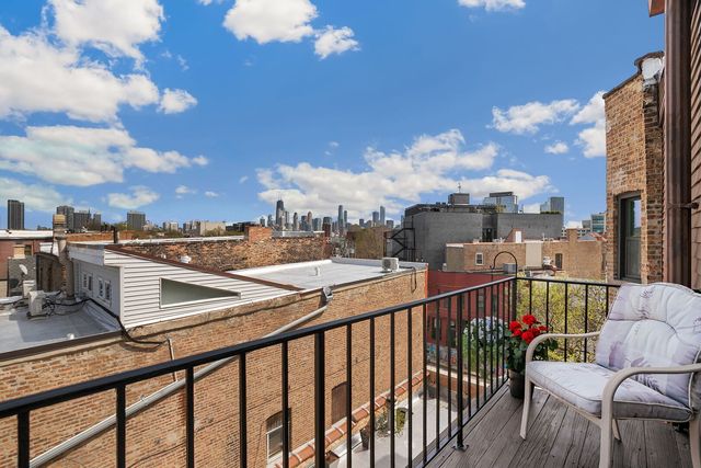 958 W Willow Street 4, Chicago, IL 60614