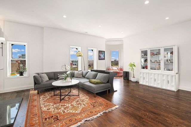 958 W Willow Street 4, Chicago, IL 60614