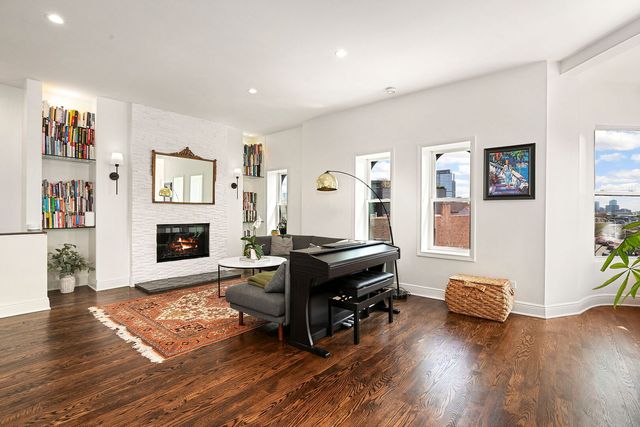 958 W Willow Street 4, Chicago, IL 60614