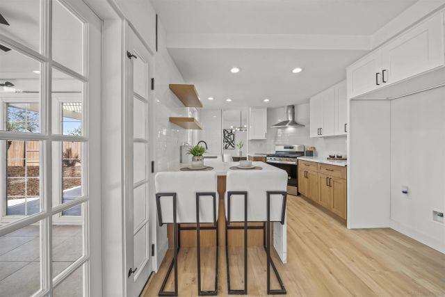 1513 Powell Rd, Oceanside, CA 92056