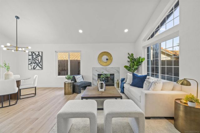 1513 Powell Rd, Oceanside, CA 92056