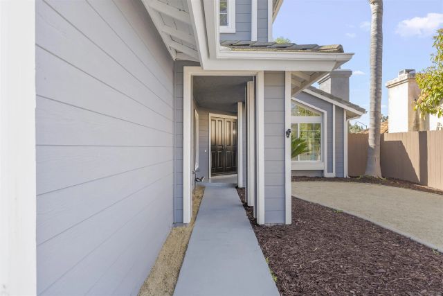 1513 Powell Rd, Oceanside, CA 92056