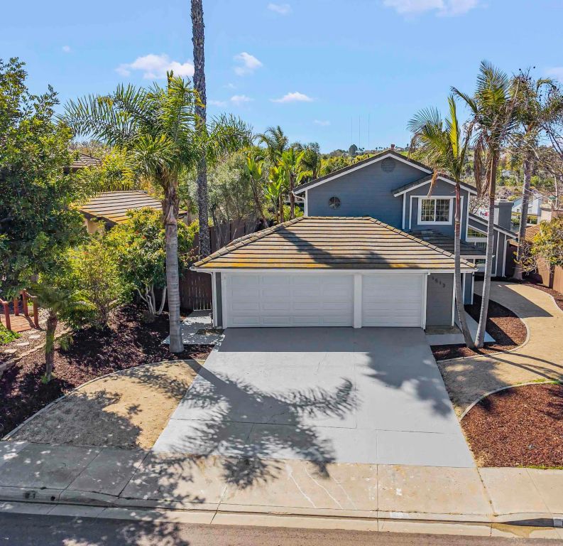 1513 Powell Rd, Oceanside, CA 92056