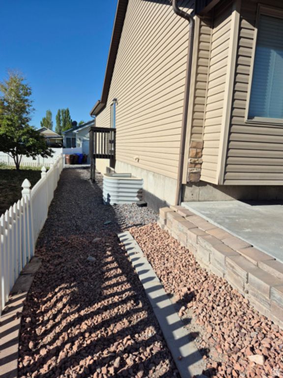 1896 E JUNIPER DR, Eagle Mountain, UT 84005 — photo 4