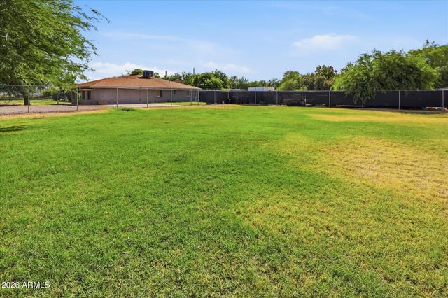 14 S 29TH Place, Gilbert, AZ 85296