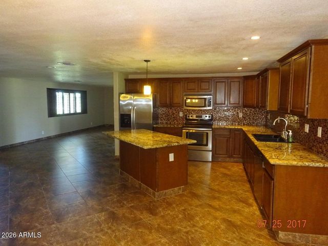 14 S 29TH Place, Gilbert, AZ 85296