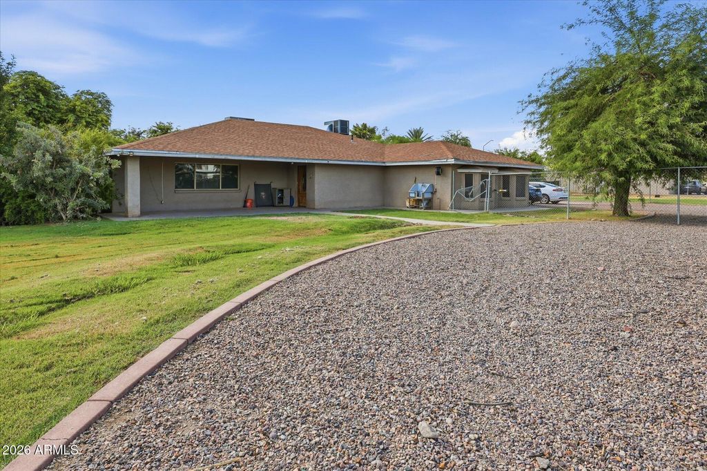 14 S 29TH Place, Gilbert, AZ 85296 — photo 2