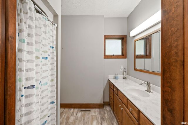 38 EMS T32C Lane, Leesburg, IN 46538