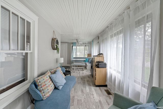 38 EMS T32C Lane, Leesburg, IN 46538