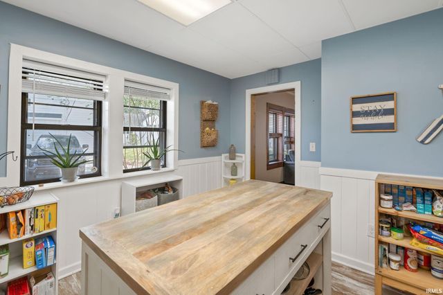 38 EMS T32C Lane, Leesburg, IN 46538