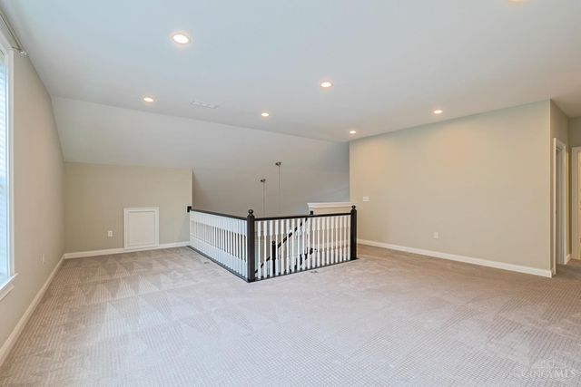4143 Parkview Drive, Blue Ash, OH 45242