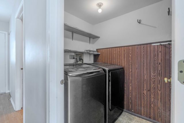 601 Bluff Street, Carol Stream, IL 60188