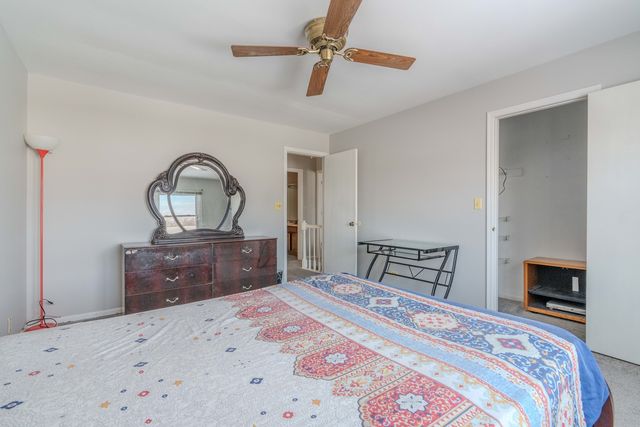 601 Bluff Street, Carol Stream, IL 60188