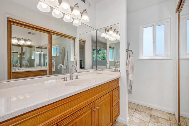 1333 Wesley Ln, Auburn, CA 95603