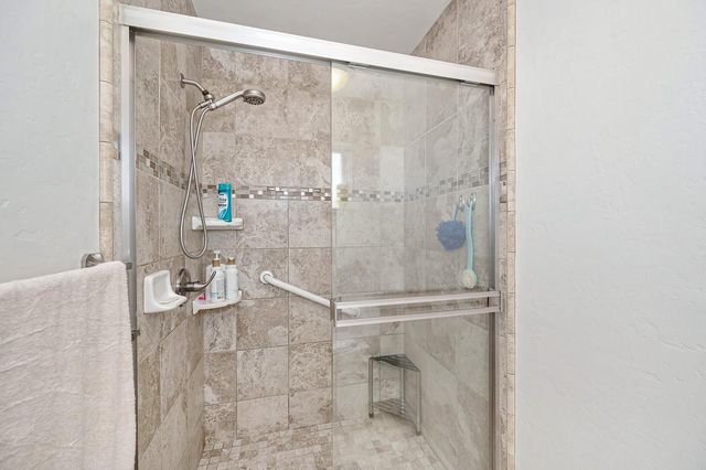 1333 Wesley Ln, Auburn, CA 95603