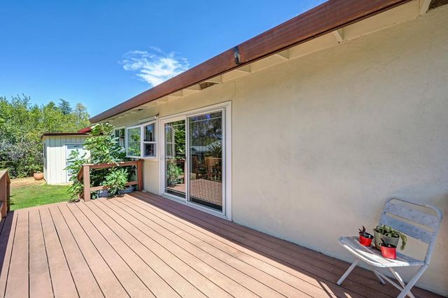 1333 Wesley Ln, Auburn, CA 95603