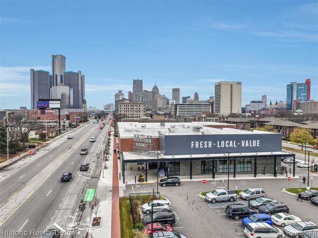1300 E Lafayette 604, Detroit, MI 48207