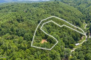 520 Verless Ogle Road, Sevierville, TN 37876