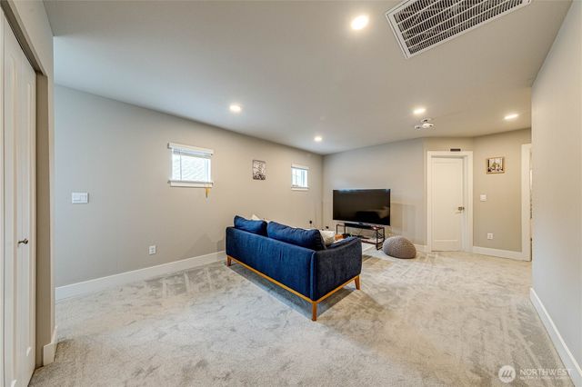 22827 20th Place W, Bothell, WA 98021