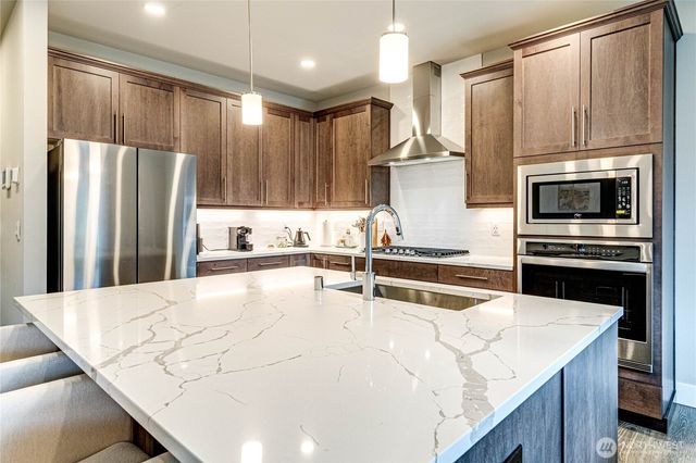 22827 20th Place W, Bothell, WA 98021