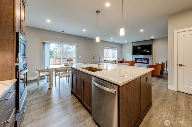 22827 20th Place W, Bothell, WA 98021