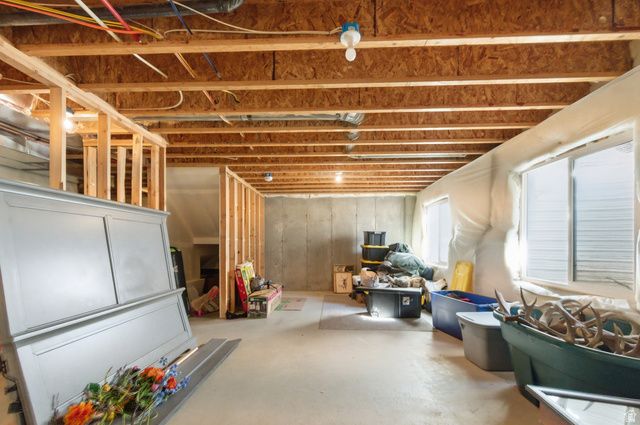 654 N 2560 E, Spanish Fork, UT 84660