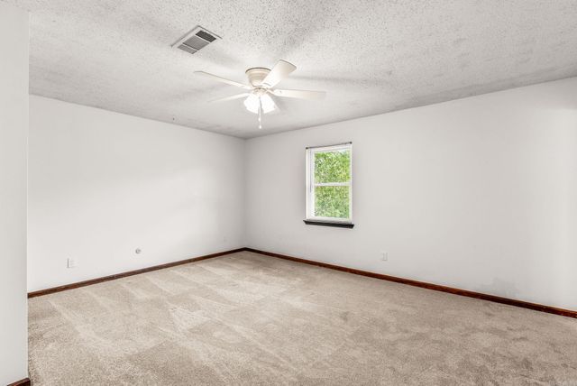 10 Rio Grande Forest Drive, Little Rock, AR 72212